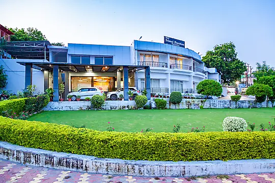 Hotel Triveni Darshan Building
