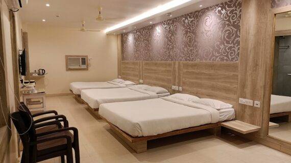 Six Bed Room